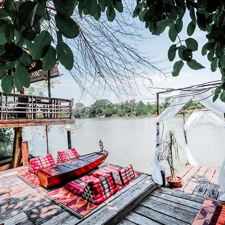 The Antique Riverside Resort Ban Pong  Eksteriør billede